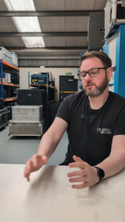 Ever professional, Director Darren ladies and gentlemen.

#bloopers #director #professional